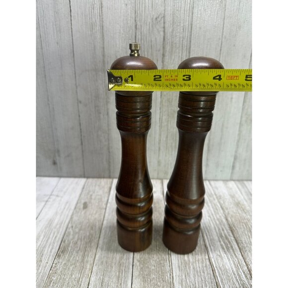 Vtg Dark Brown Wooden Salt & Pepper Shaker Mill Grinder Japan 10" Set of 2 MCM - Picture 8 of 10